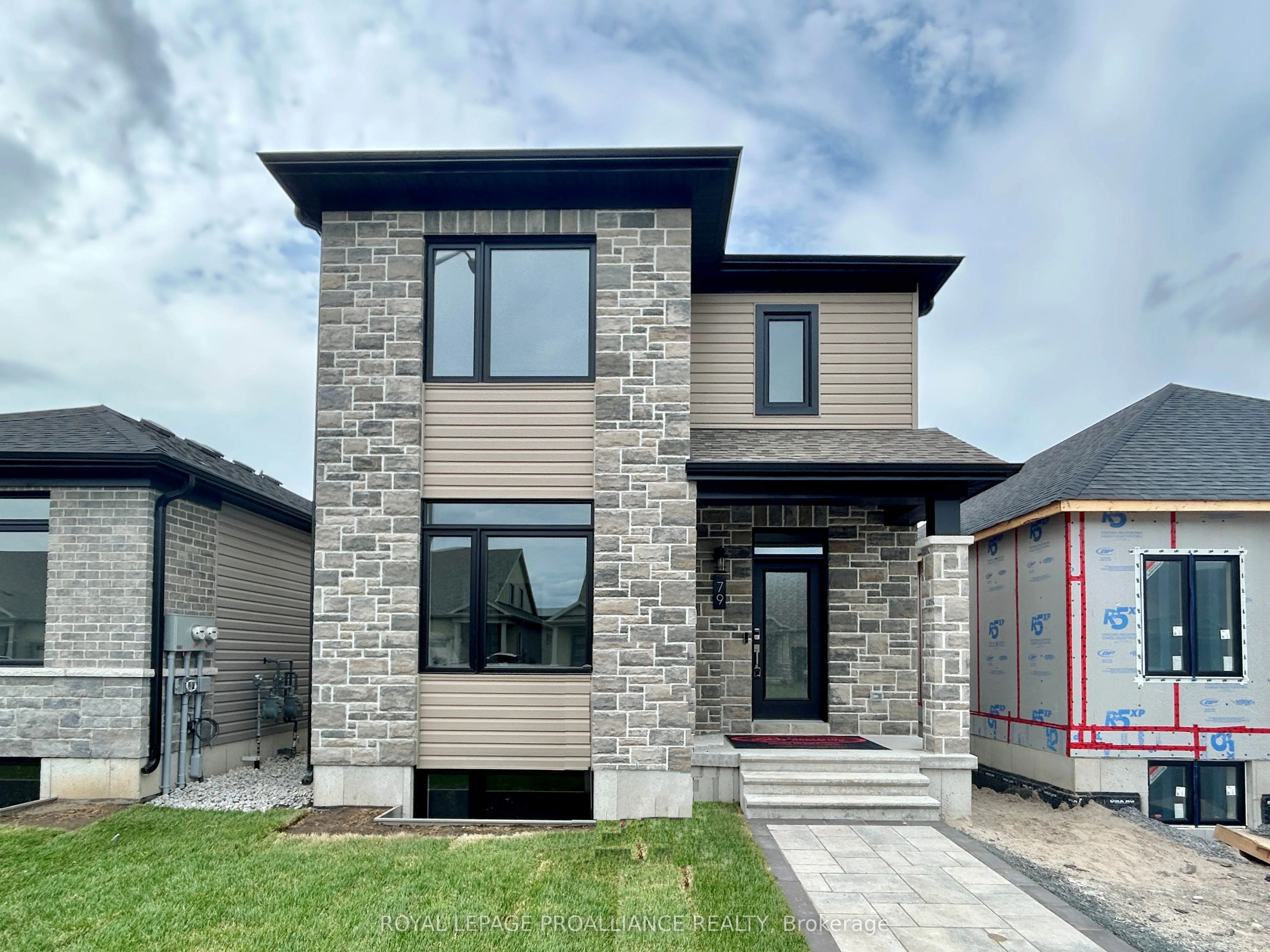 79 Athabaska Drive, ON K8N 0T1
