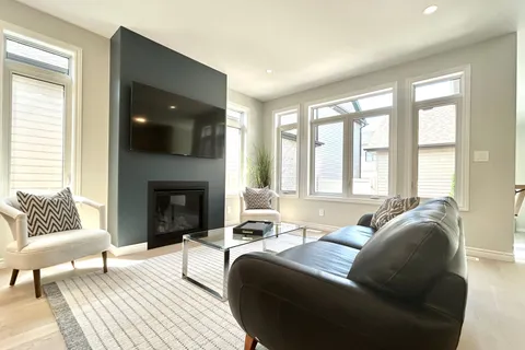 79 Athabaska Drive, ON K8N 0T1