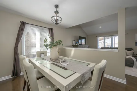 1849 Devos Drive, ON N5X 0G1