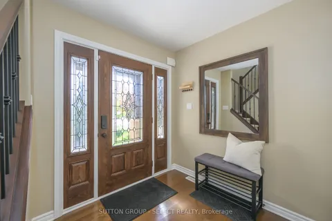 1849 Devos Drive, ON N5X 0G1