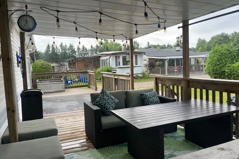 13 St. Lucia Lane, ON N0M 1N0