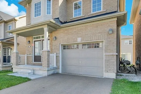 32 Mccargow Drive, ON N3W 0C3