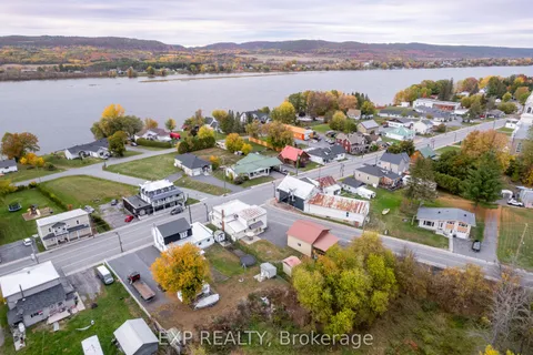 2110 Lajoie Street, ON K0B 1J0