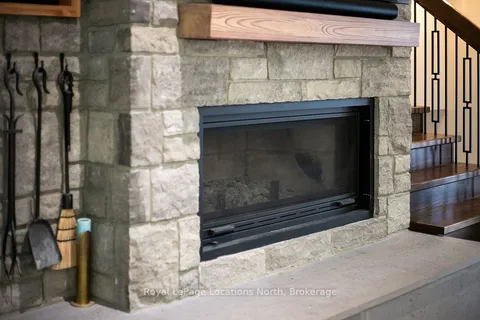 194 Montgomery Street, ON N4L 1C4