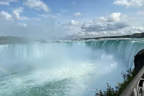 3546 Eton Crescent, ON L2J 3B5