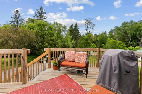 64 Bridge Street, ON K0L 1C0