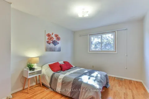 206 ADMIRAL Drive, ON N5V 1H8