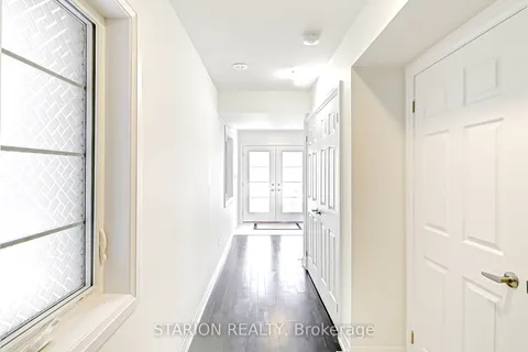 29 Granville Crescent, ON N3W 0J5