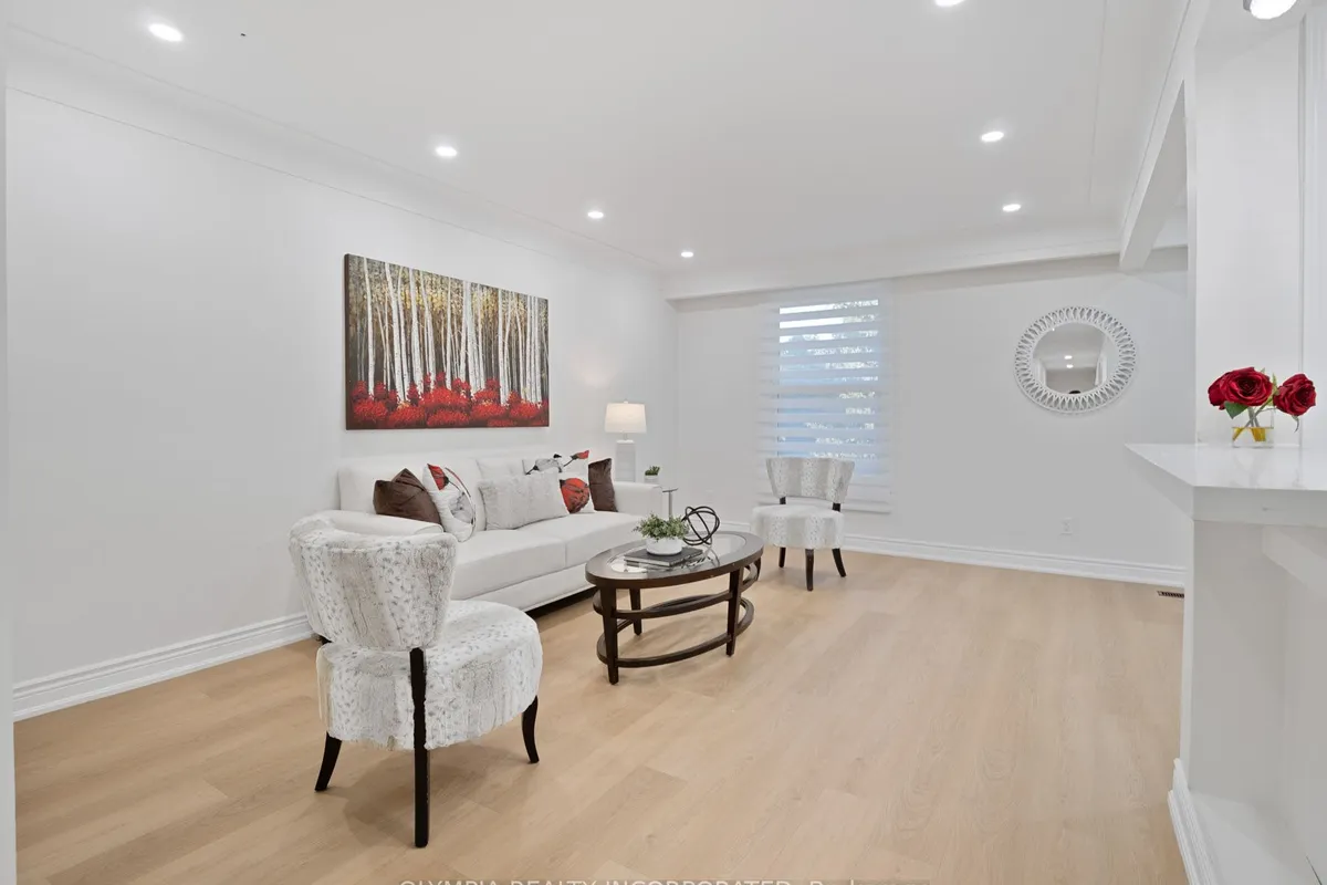 7238 Parkdale Street, ON L2E 5P3