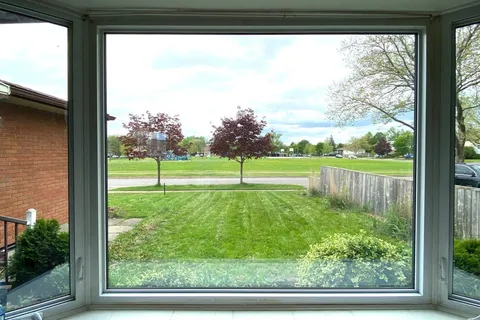 6986 Centennial Street, ON L2G 2Z1