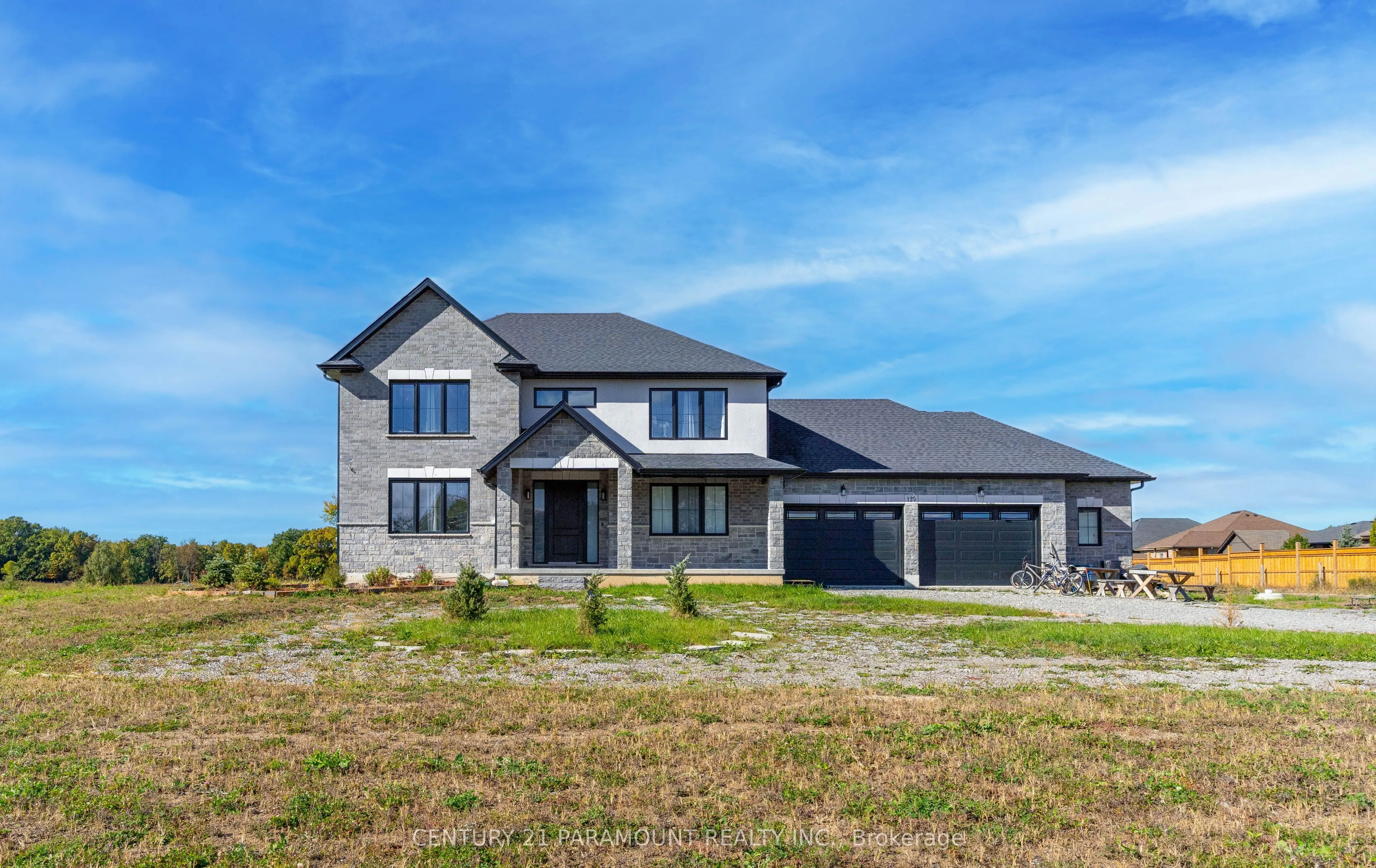 129 South Pelham Road, ON L3B 5N8