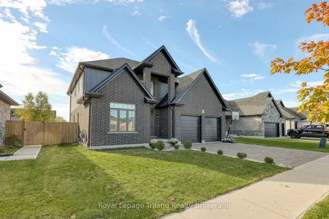 50 Thames Springs Crescent, ON N0M 2M0