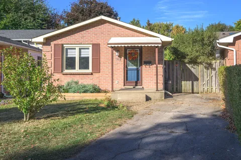 162 Olympic Crescent, ON N6G 3P7