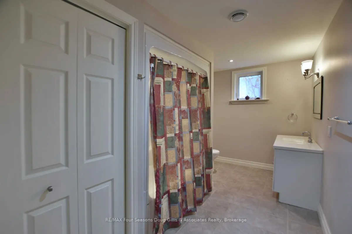 135 Algonquin Drive, ON N4L 0A7