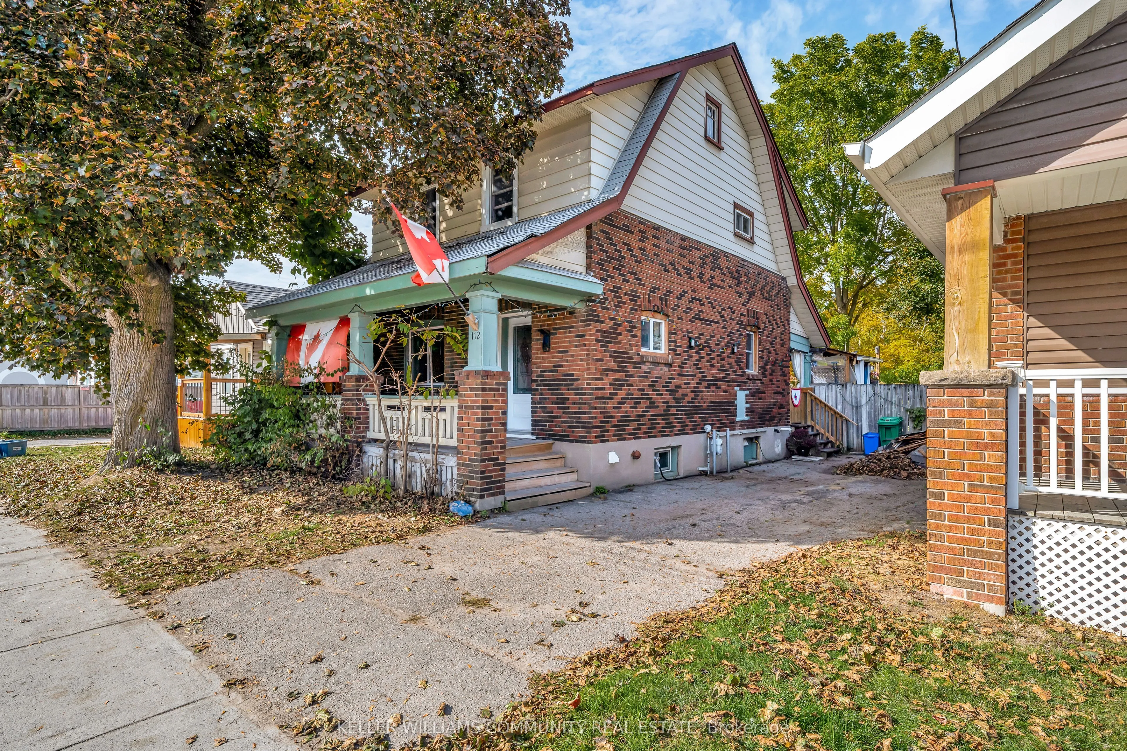 112 Lansdowne Street, ON K9J 1Y1