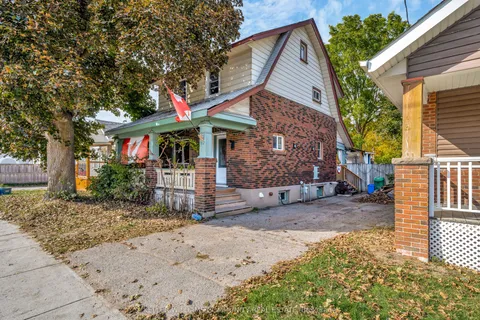 112 Lansdowne Street, ON K9J 1Y1