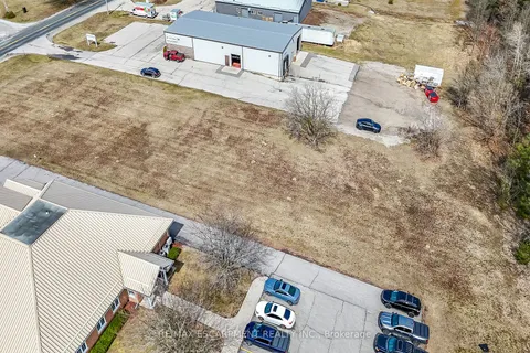 33 Park Road, ON N3Y 4J9