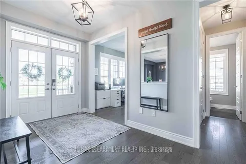 253 Kinsman Drive, ON L0R 1C0