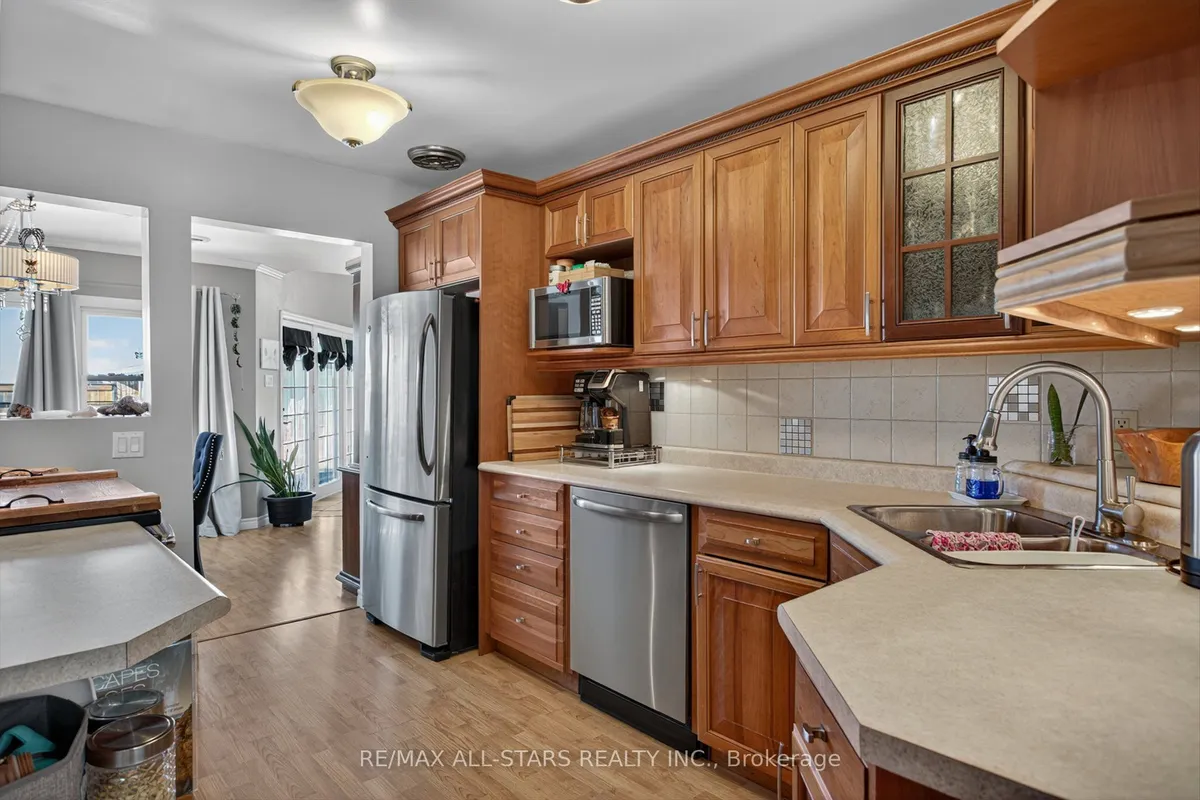 291 Angeline Street, ON K9V 4R1