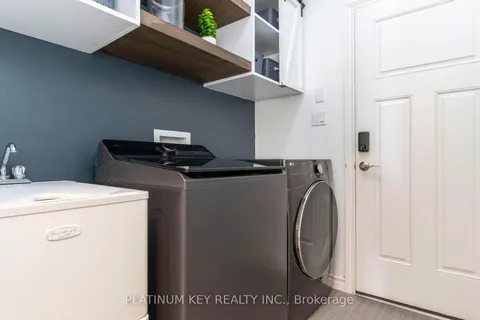 688 Woods Edge Road, ON N0L 1W0