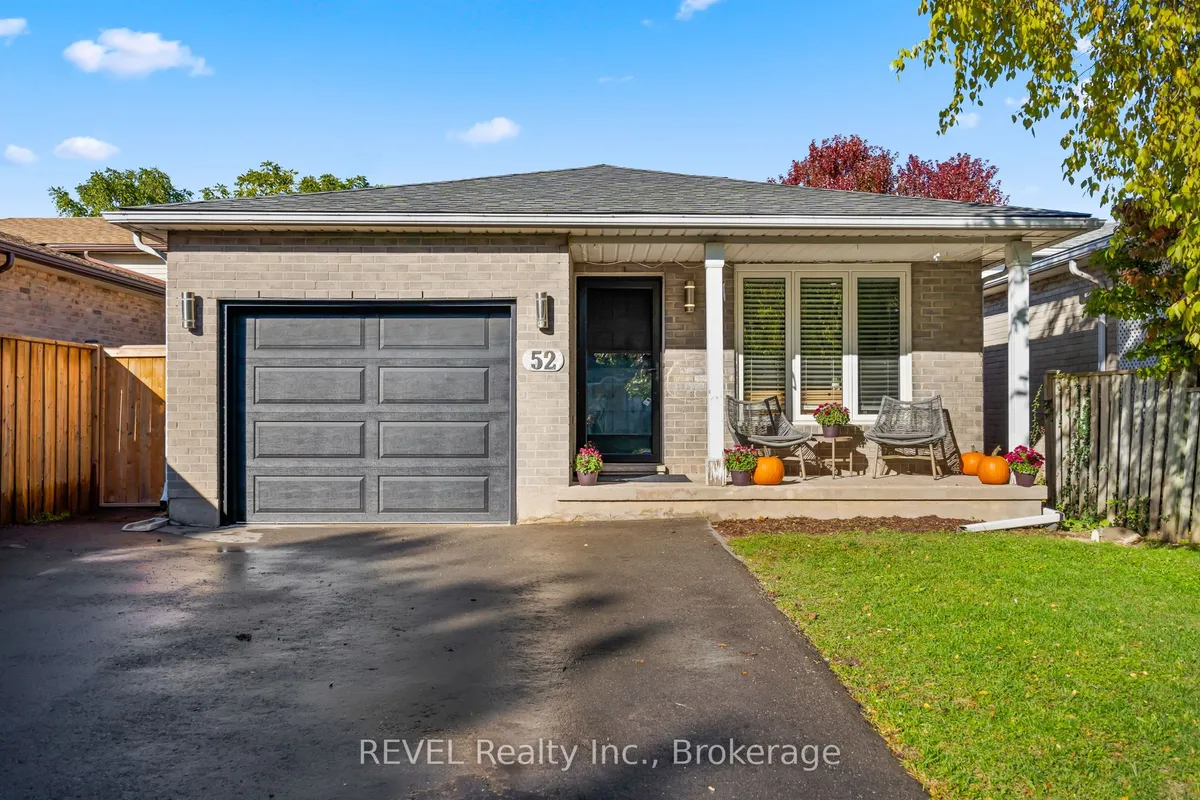 52 Sandra Crescent, ON L3M 4Y6