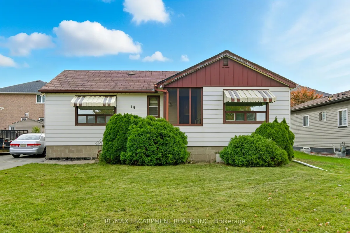 18 Second Road, ON L8J 2V3