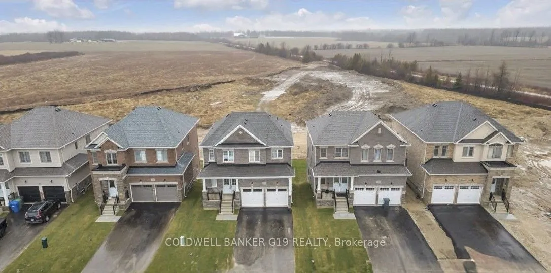 32 Mackenzie Street, ON N0C 1B0