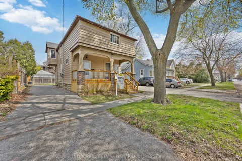 150 College Avenue, ON N7T 6B3