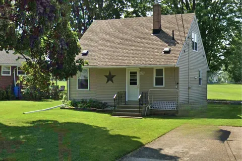 225 Algonquin Drive, ON N0M 1Y0