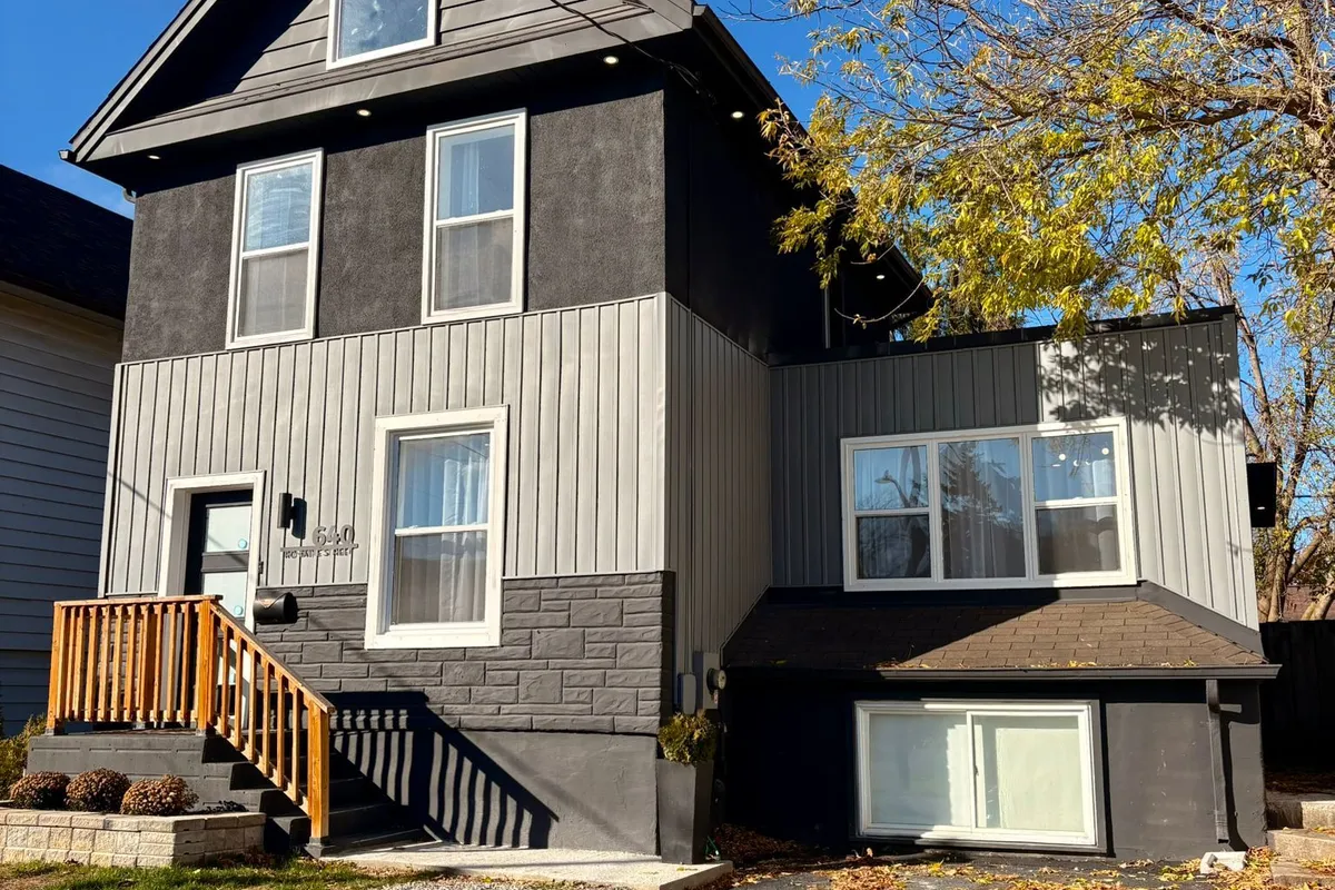 640 Romaine Street, ON K9J 2E4