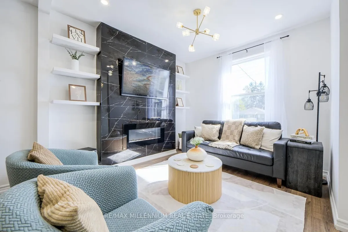 640 Romaine Street, ON K9J 2E4