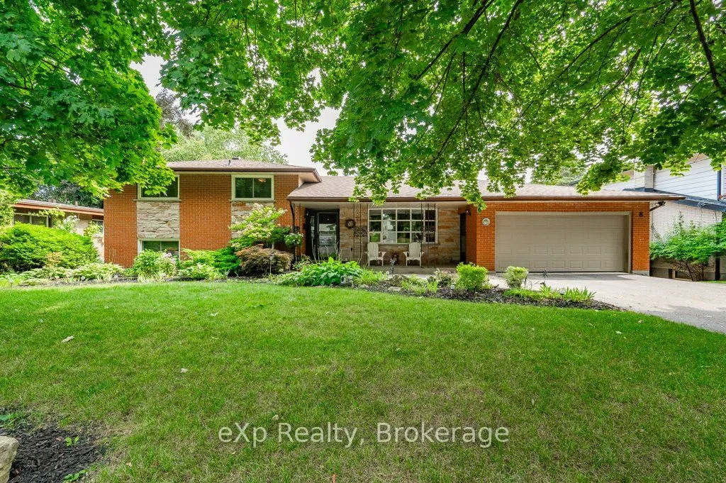 8 Malvern Crescent, ON N1L 1G8