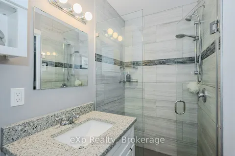 8 Malvern Crescent, ON N1L 1G8