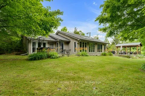 532 County Road 14 Road, ON K0K 2W0