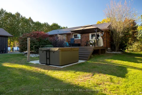 976 MCDOWELL Road, ON N3Y 4J9