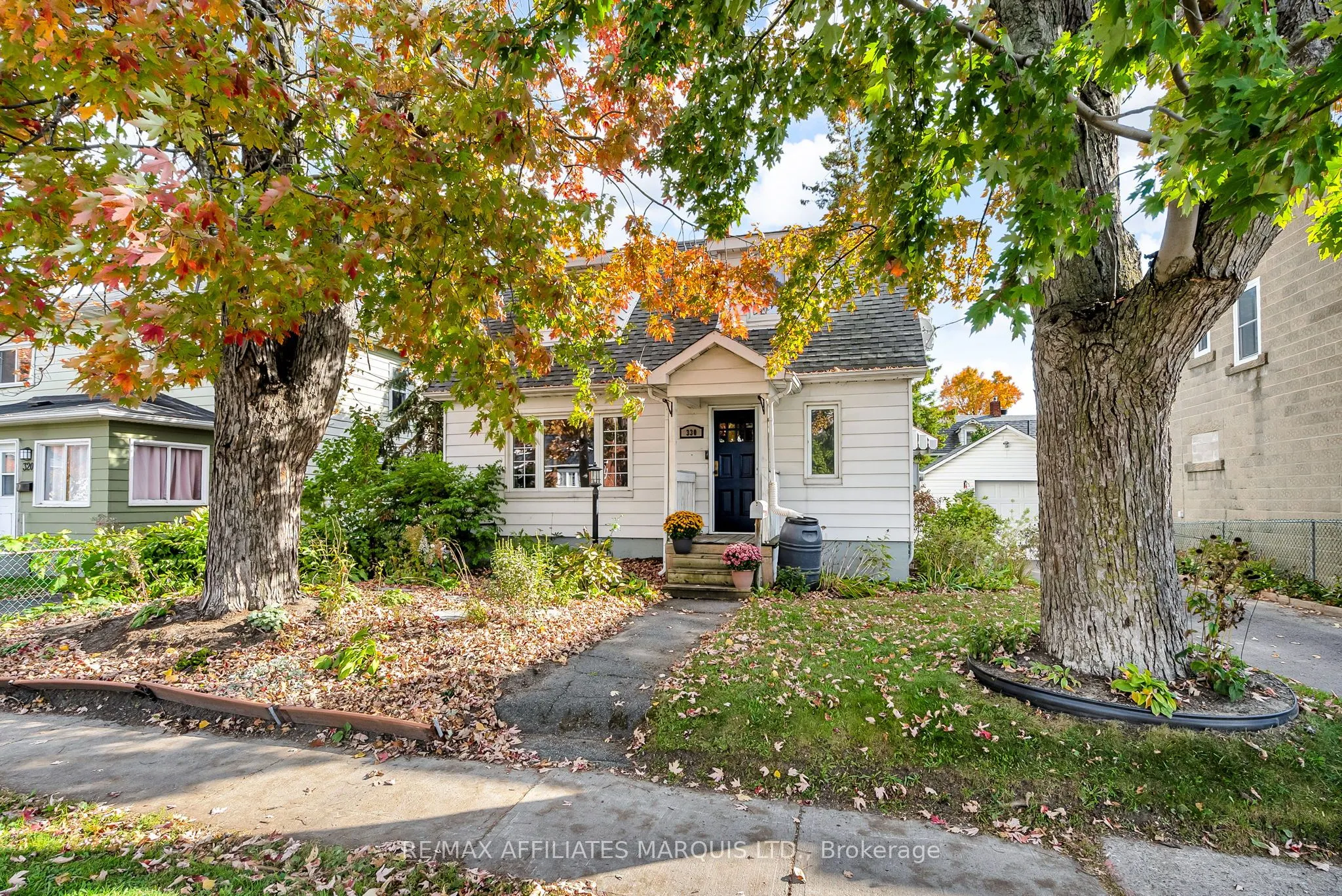 330 Fourth Street, ON K6J 2S4