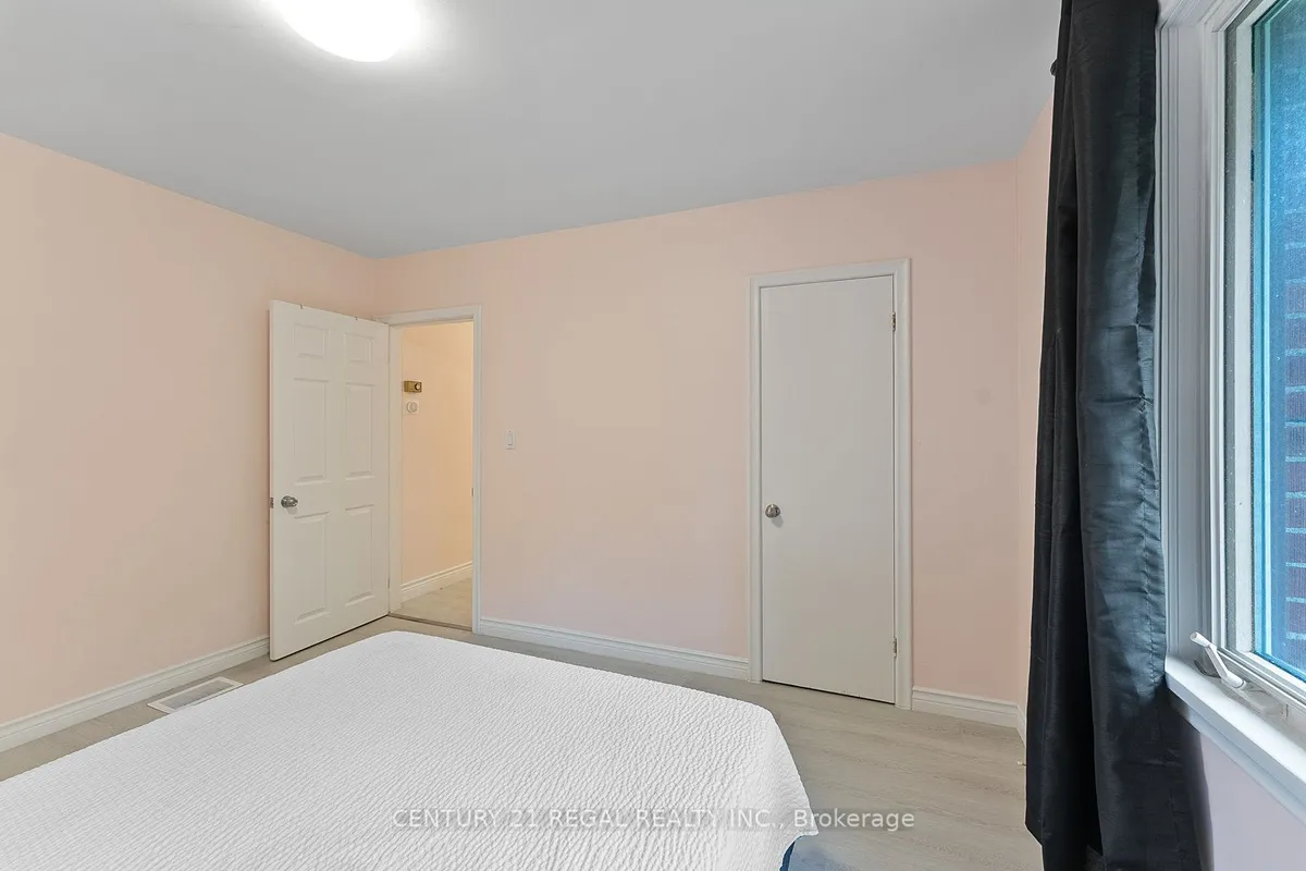 21 Louisa Drive, ON N1E 4T4