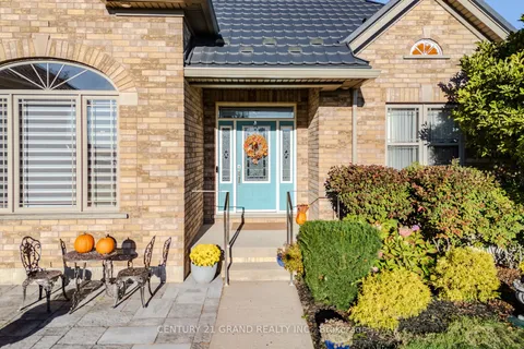 315 Brant County Road 18 Road, ON N3T 5L9