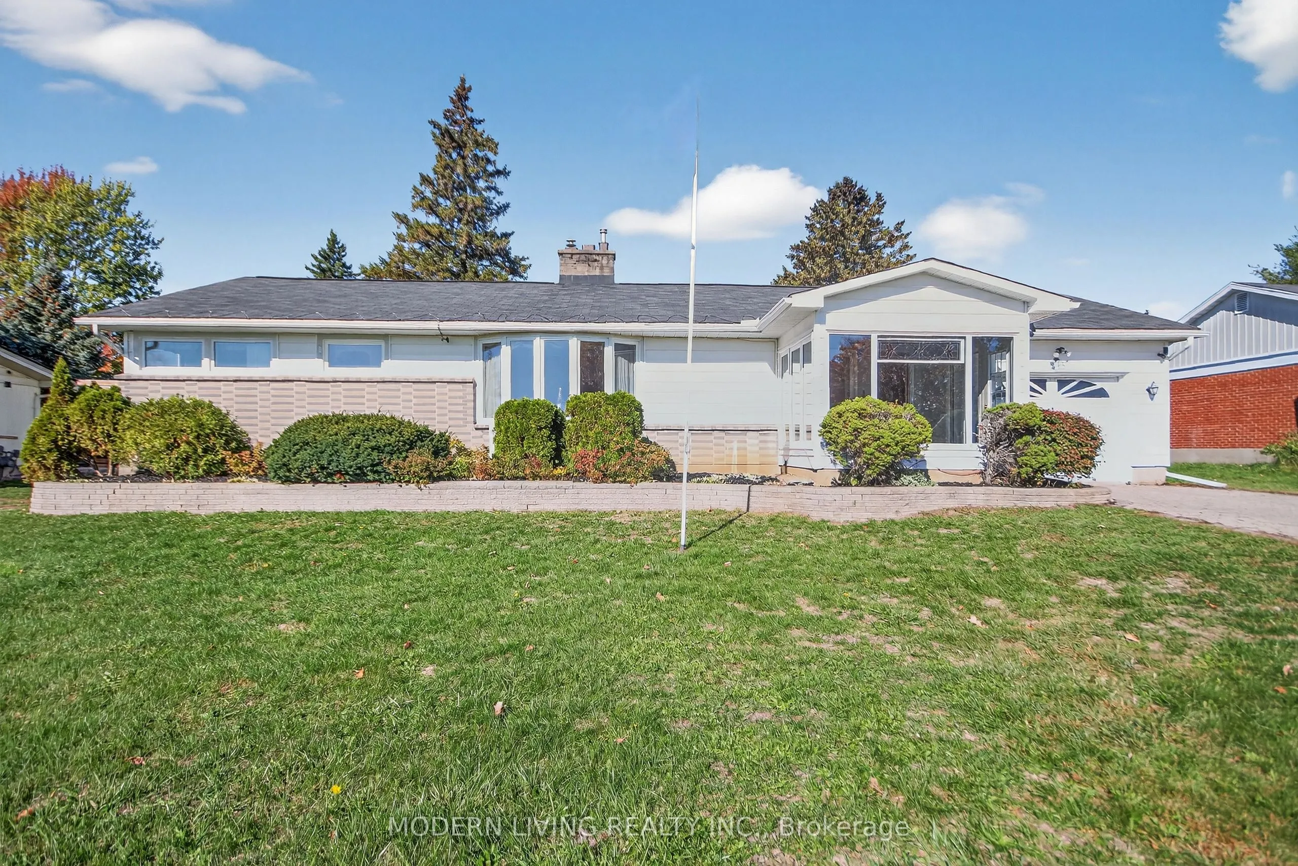 48 Elizabeth Drive, ON K0E 1K0