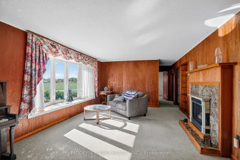 48 Elizabeth Drive, ON K0E 1K0