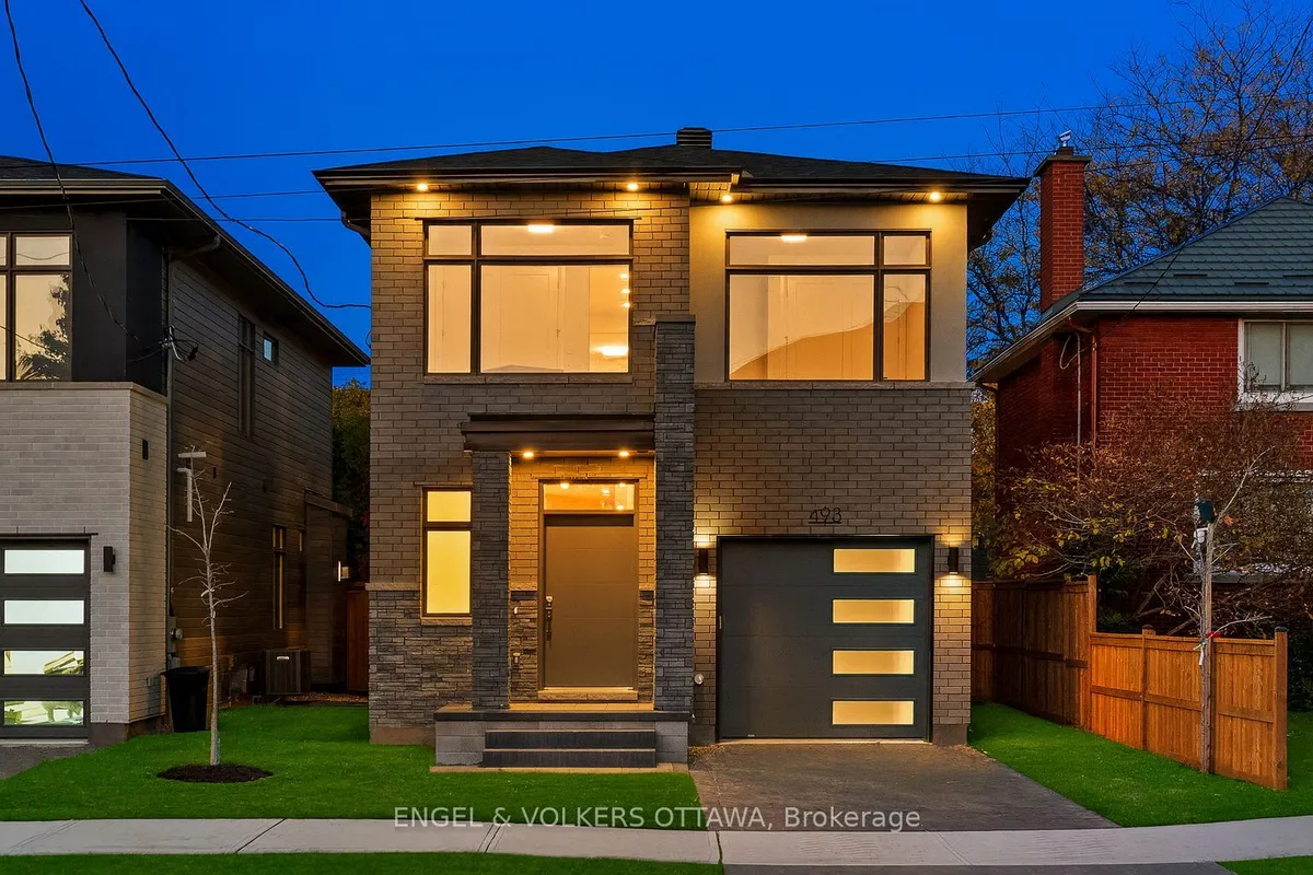 493 Highcroft Avenue, ON K1Z 5J3