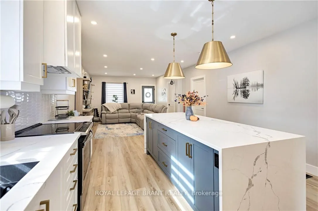 197 Grand Street, ON N3R 4C2