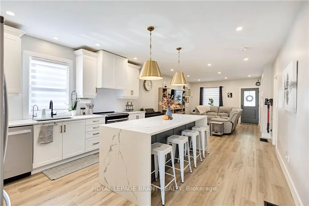 197 Grand Street, ON N3R 4C2