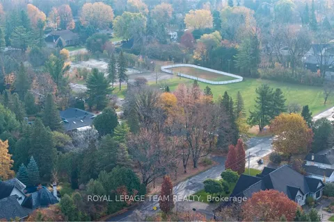 39 Rebecca Crescent, ON K1J 6C1