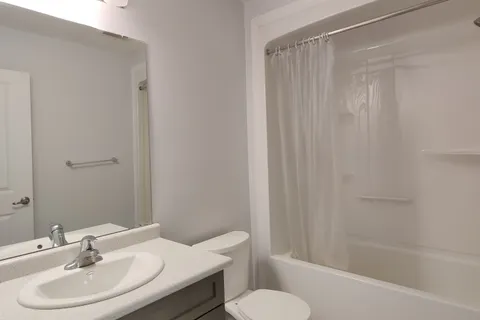 95 BUR OAK Drive, ON L2V 0L8