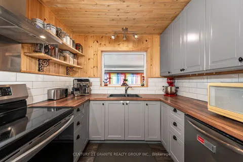 993 Detlor Road, ON K0L 1C0