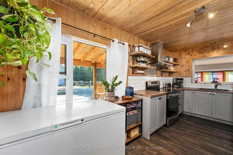 993 Detlor Road, ON K0L 1C0