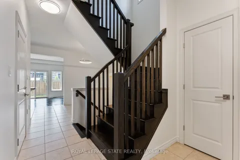 68 Dodman Crescent, ON L9G 0G6