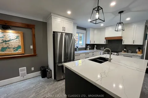 1021 South Kash Lake Lane, ON K0H 1B0