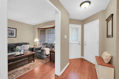 15 Hedgelawn Drive, ON L3M 5G9